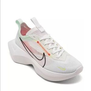 NIKE VISTA LITE SNEAKERS